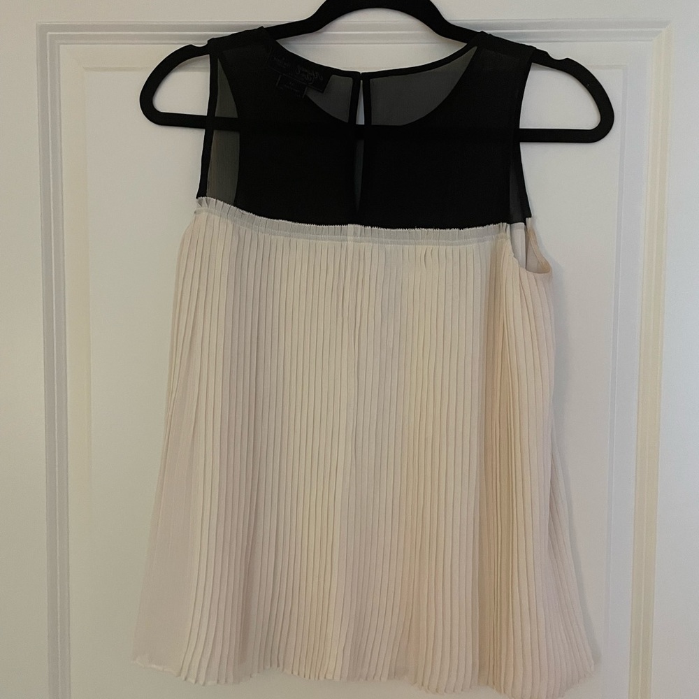 Kate Spade ivory and black pleated blouse